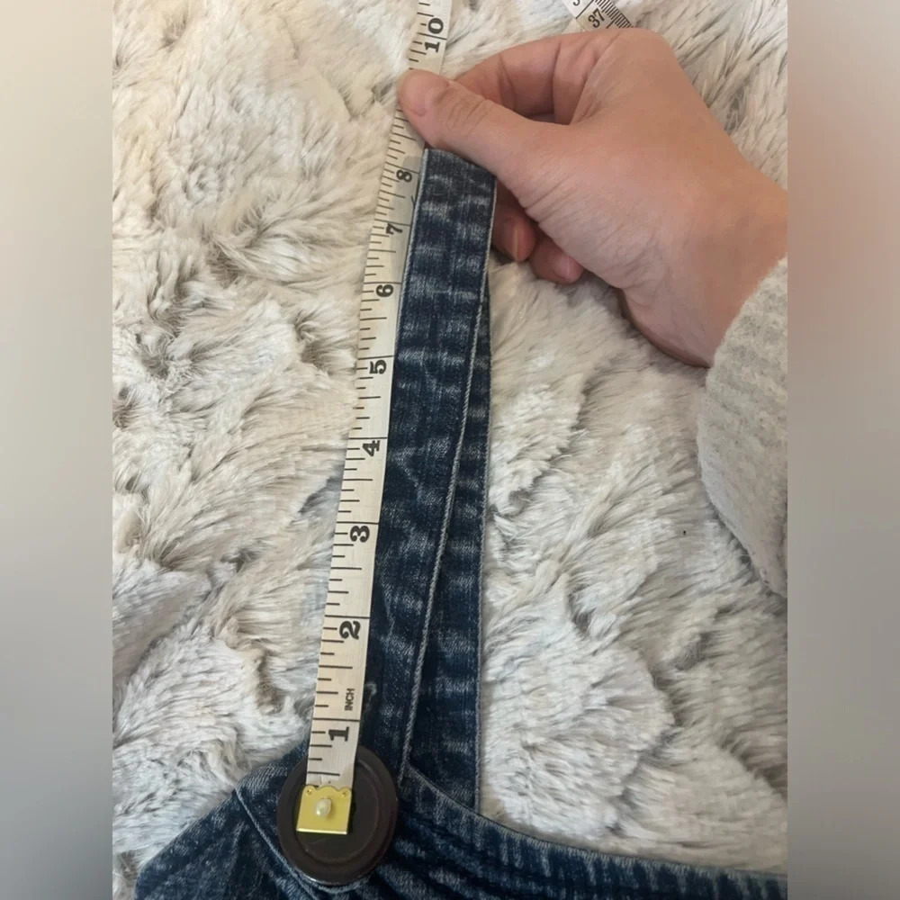 3/$30 Rewind over all mini dress size 9 - Picture 7 of 9